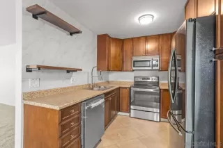 Photo #2: 230008288 Listing 