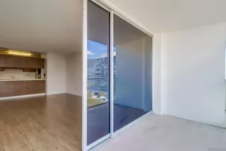 Photo #6: 230008296 Listing 