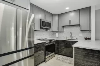 Photo #2: 230008376 Listing