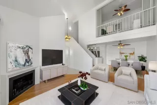 Photo #1: 230008383 Listing