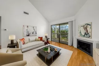 Photo #3: 230008383 Listing