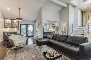 Photo #6: 230008427 Listing