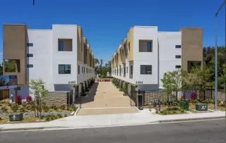 More Details about MLS # 230008428 : 4460 OCEAN VIEW BLVD UNIT 6