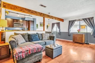 Photo #6: 230008442 Listing