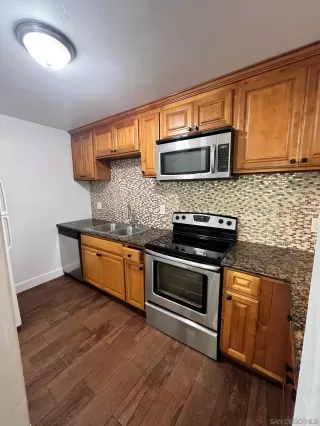 Photo #4: 230008455 Listing