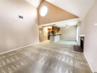 Photo #6: 230008485 Listing