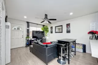 Photo #6: 230008495 Listing 