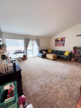 Photo #6: 230008497 Listing