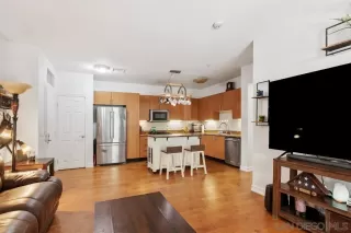 Photo #6: 230008552 Listing