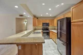 Photo #3: 230008584 Listing