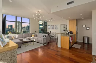 Photo #1: 230008603 Listing 