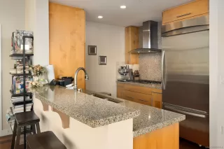 Photo #5: 230008603 Listing 