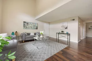 Photo #3: 230008606 Listing