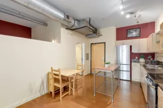 Photo #4: 230008616 Listing 