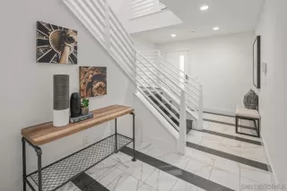 Photo #2: 230008637 Listing