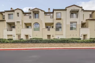 Photo #2: 230008655 Listing