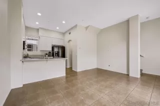 Photo #6: 230008655 Listing