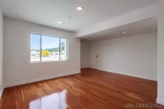 Photo #3: 230008662 Listing