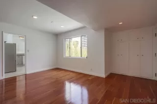 Photo #5: 230008662 Listing