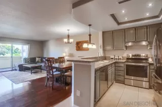 Photo #4: 230008702 Listing