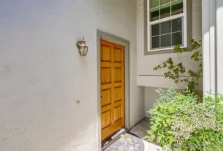 Photo #4: 230008732 Listing