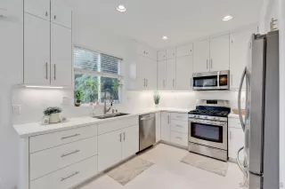 Photo #4: 230008775 Listing