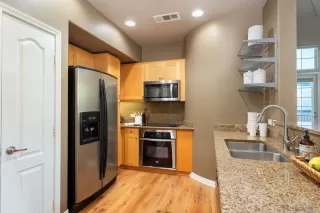 Photo #3: 230008801 Listing 