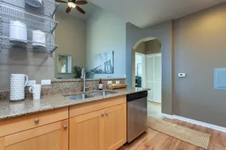 Photo #4: 230008801 Listing 