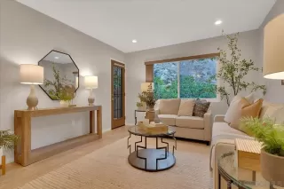 Photo #5: 230008813 Listing