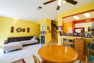 Photo #2: 230008824 Listing 