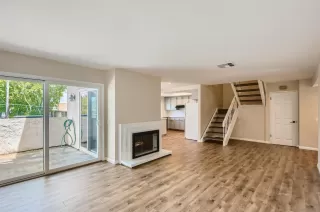 Photo #6: 230008833 Listing