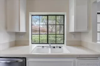 Photo #6: 230008851 Listing