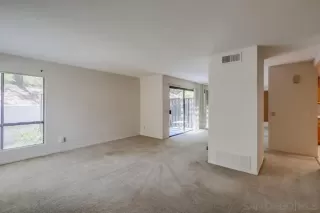 Photo #5: 230008874 Listing 