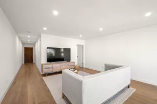 Photo #6: 230008890 Listing