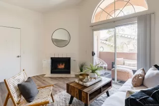 Photo #4: 230008897 Listing