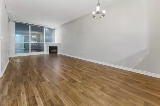 Photo #3: 230008901 Listing