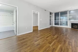 Photo #4: 230008901 Listing