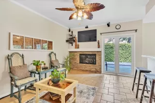 Photo #5: 230008906 Listing 