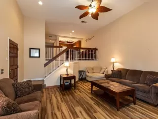 Photo #3: 230008911 Listing