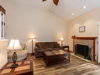 Photo #4: 230008911 Listing