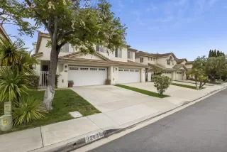 Photo #3: 230008933 Listing