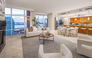 Photo #4: 230008935 Listing 