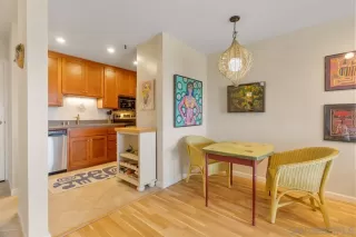 Photo #5: 230008986 Listing 