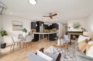 Photo #1: 230009034 Listing