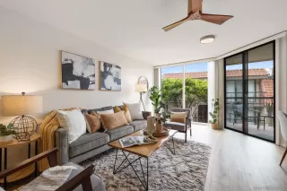 Photo #2: 230009034 Listing