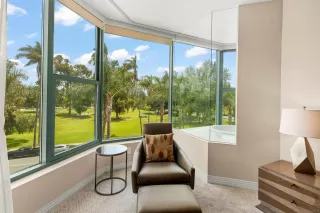 Photo #4: 230009080 Listing