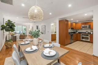 Photo #4: 230009098 Listing