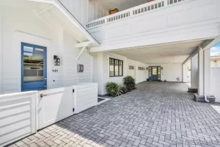 Photo #1: 230009106 Listing