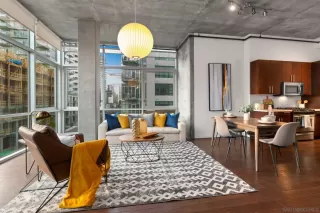 Photo #3: 230009119 Listing