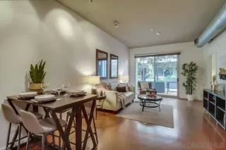 Photo #1: 230009139 Listing 